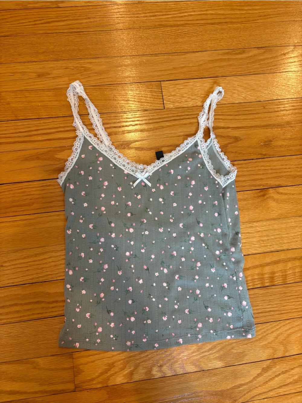 H&M Green Floral Lace-Trim Knit Shirt